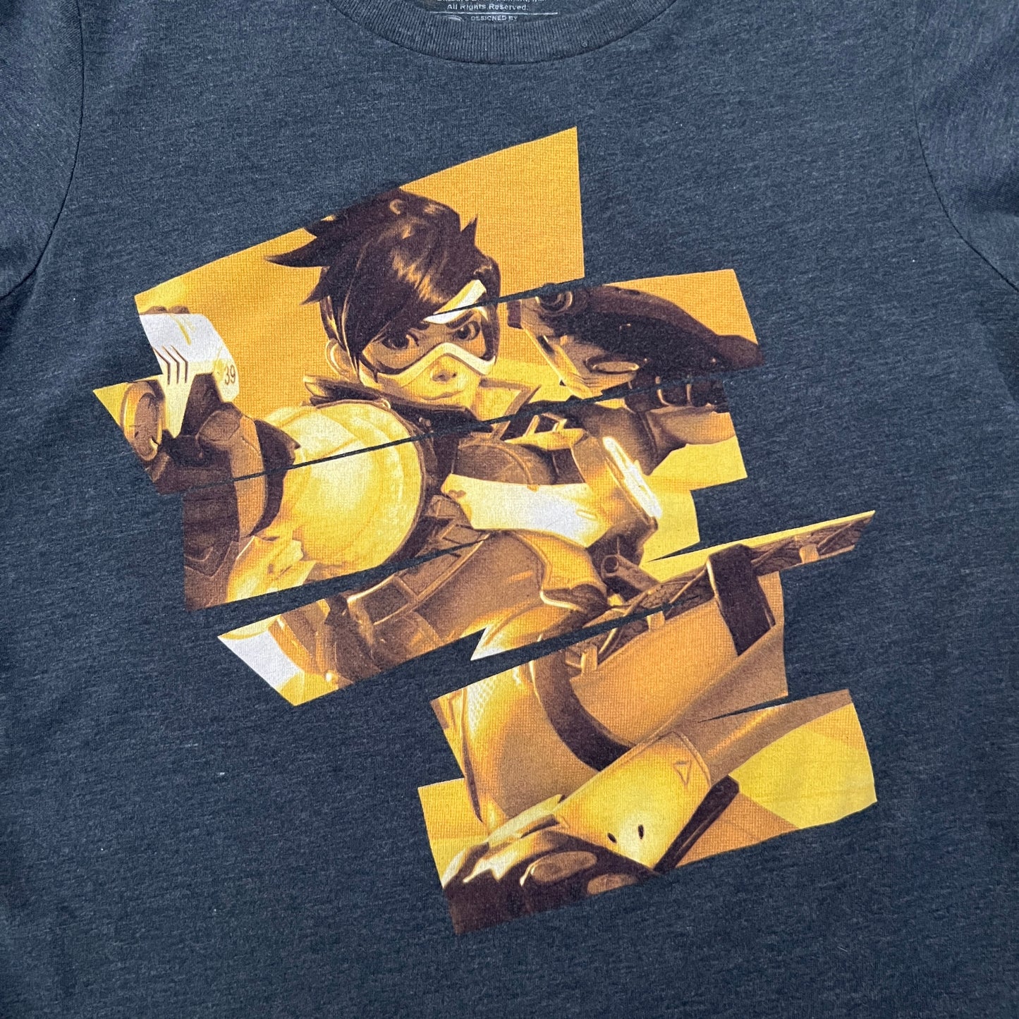 Pre-Owned Overwatch Tracer T-Shirt Bundle