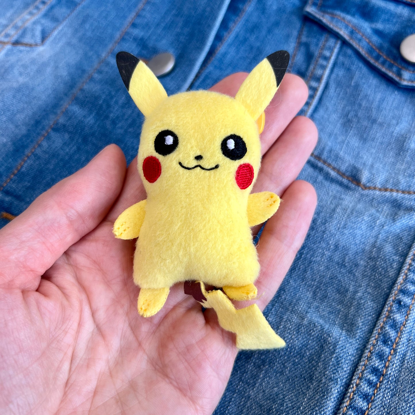 Pokémon Pikachu Plush Badge