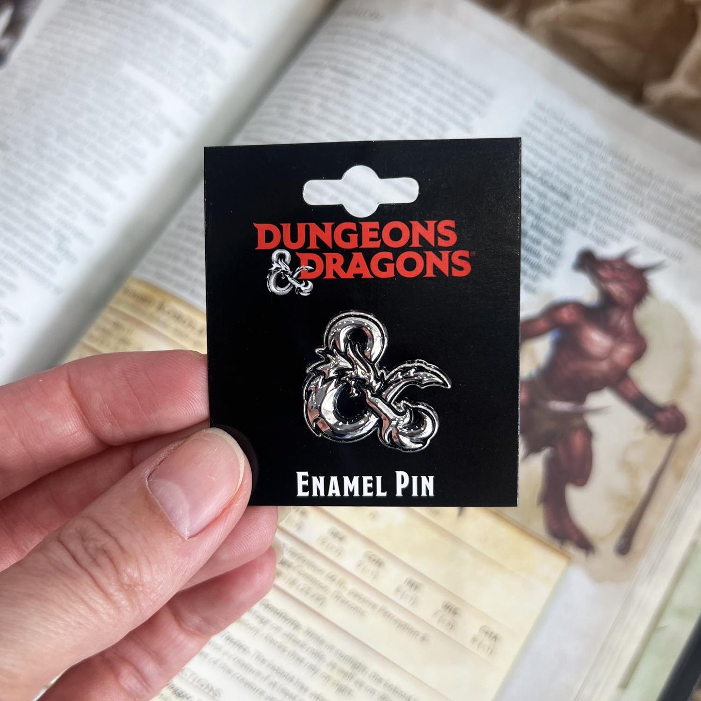 Dungeons & Dragons Ampersand Pin