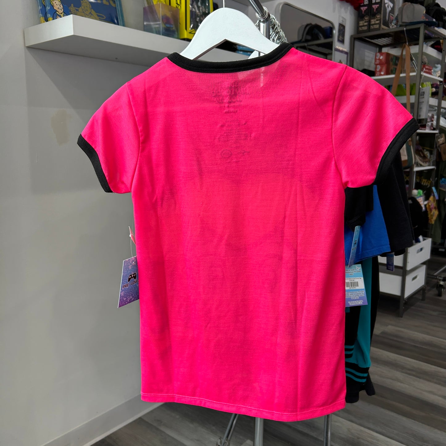 Pre-Owned Princess Peach USH Tee