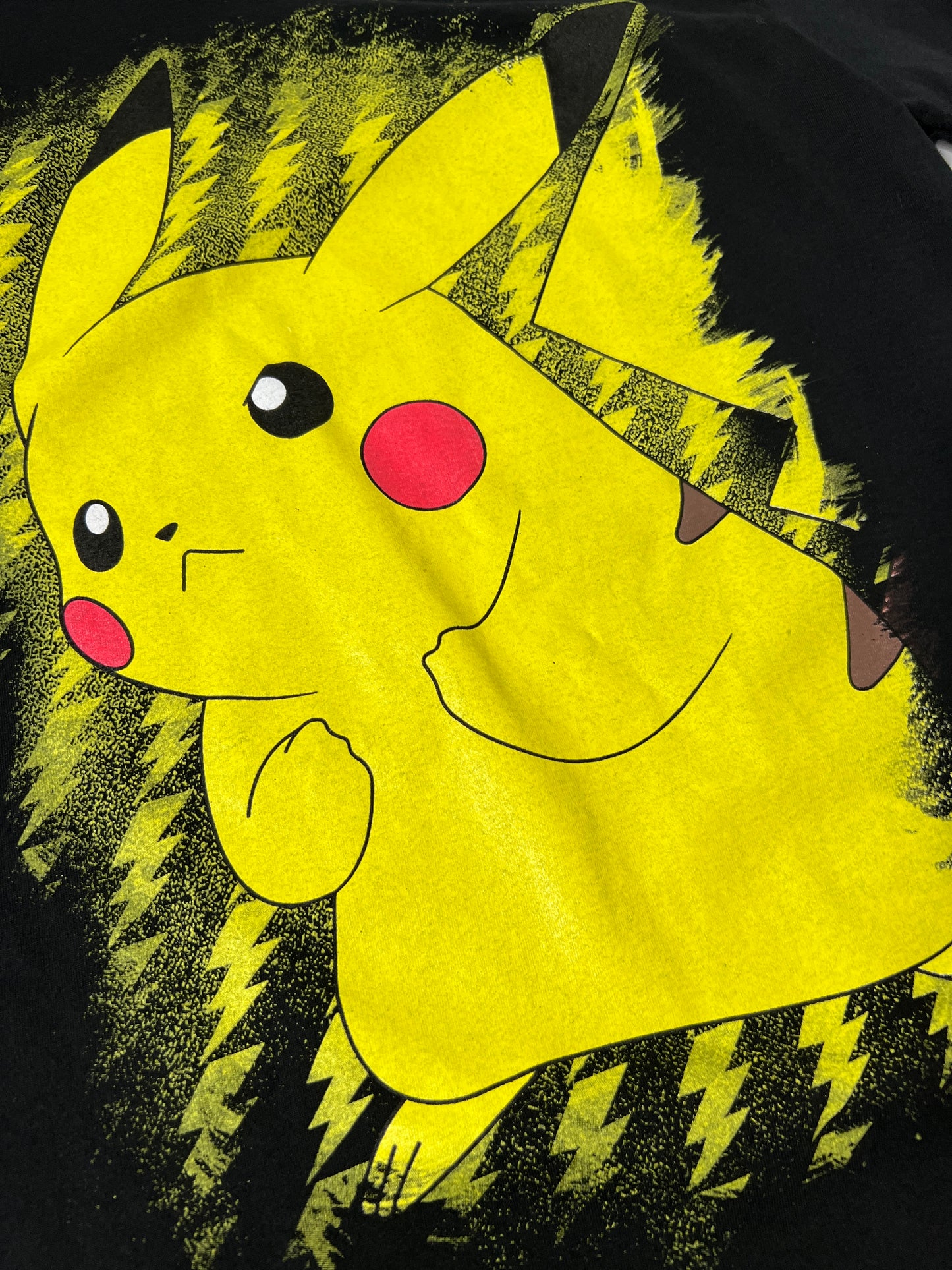 Pre-Owned Pokémon Pikachu Thundershock T-Shirt