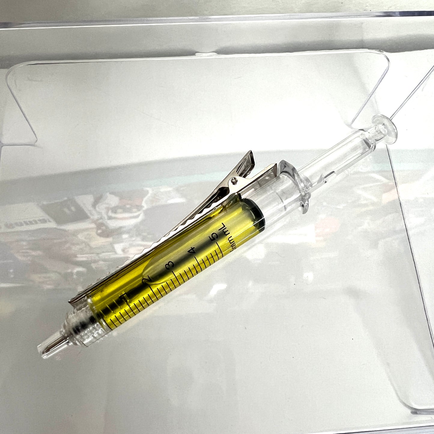 Neotropolis Syringe Hair Clip/Pen