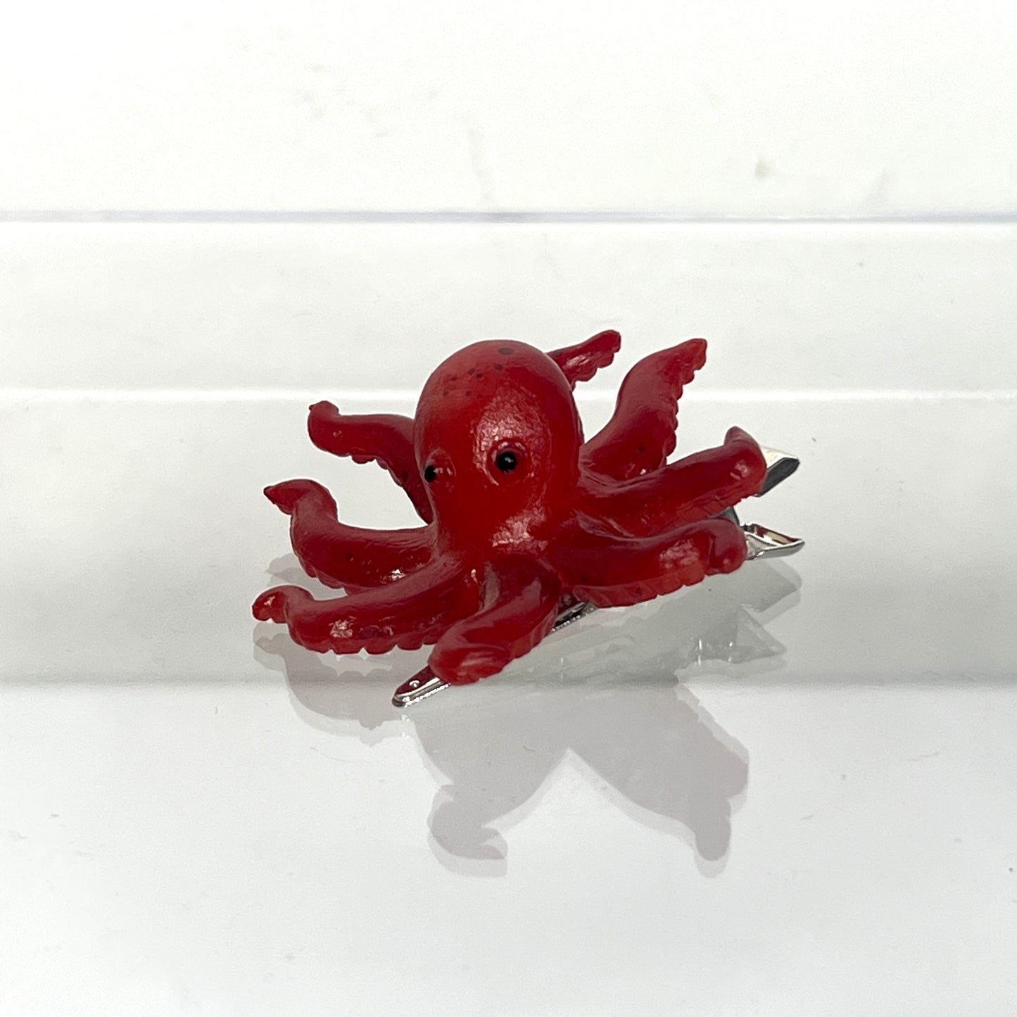 Neotropolis Octo-Cutie Hairclip