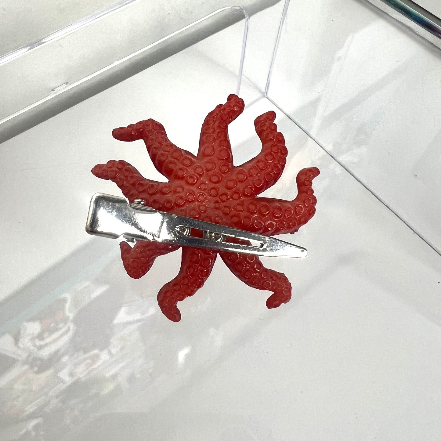 Neotropolis Octo-Cutie Hairclip