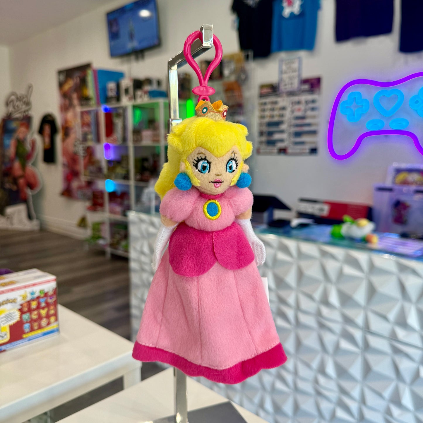 Super Mario Mascot Clip - Princess Peach