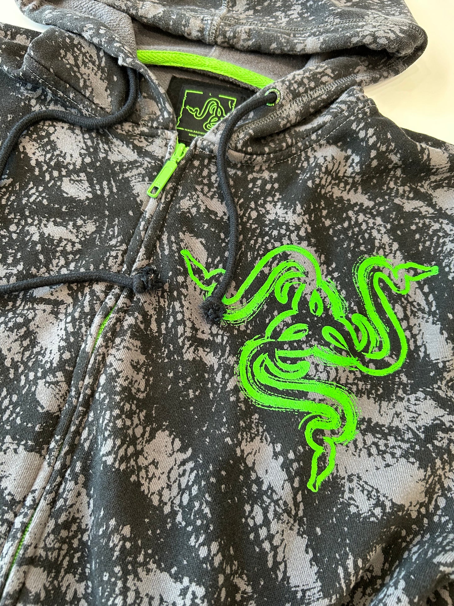 Pre-Owned Razer Hoodie