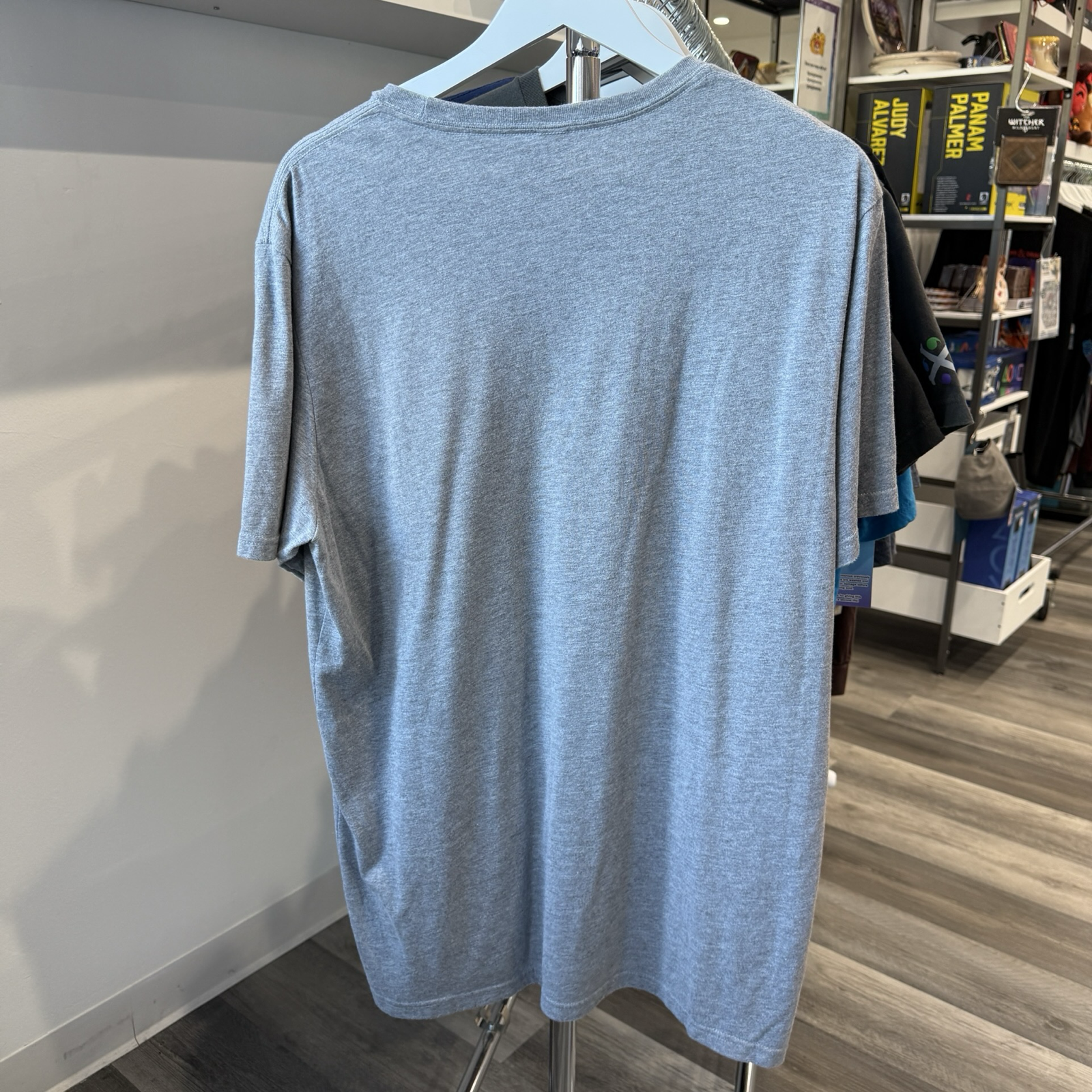 Back of heather grey tshirt 