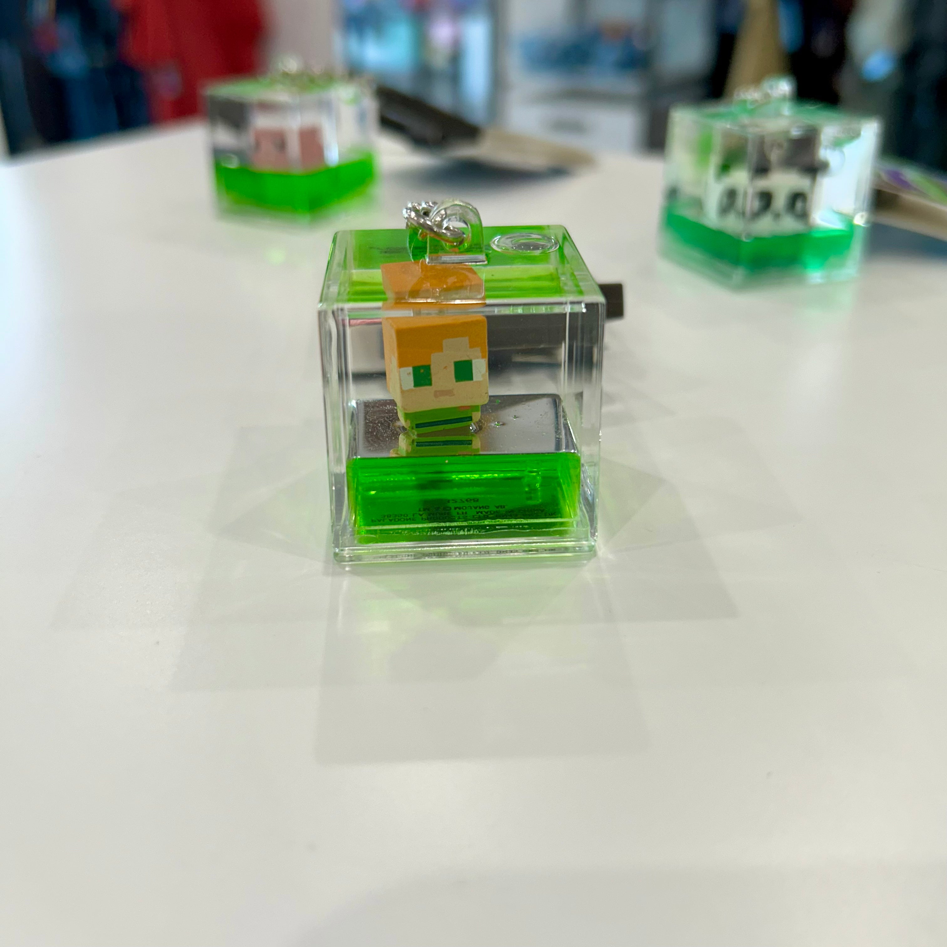 マインクラフト Minecraft Tsunameez Keychain – GeekyGlamorous